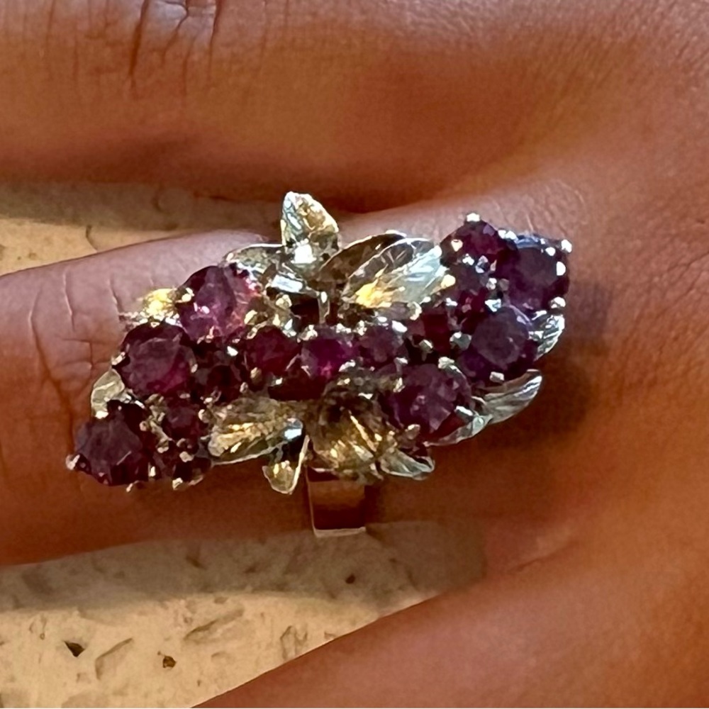 Antique Filigree Gold & Ruby ring size 7